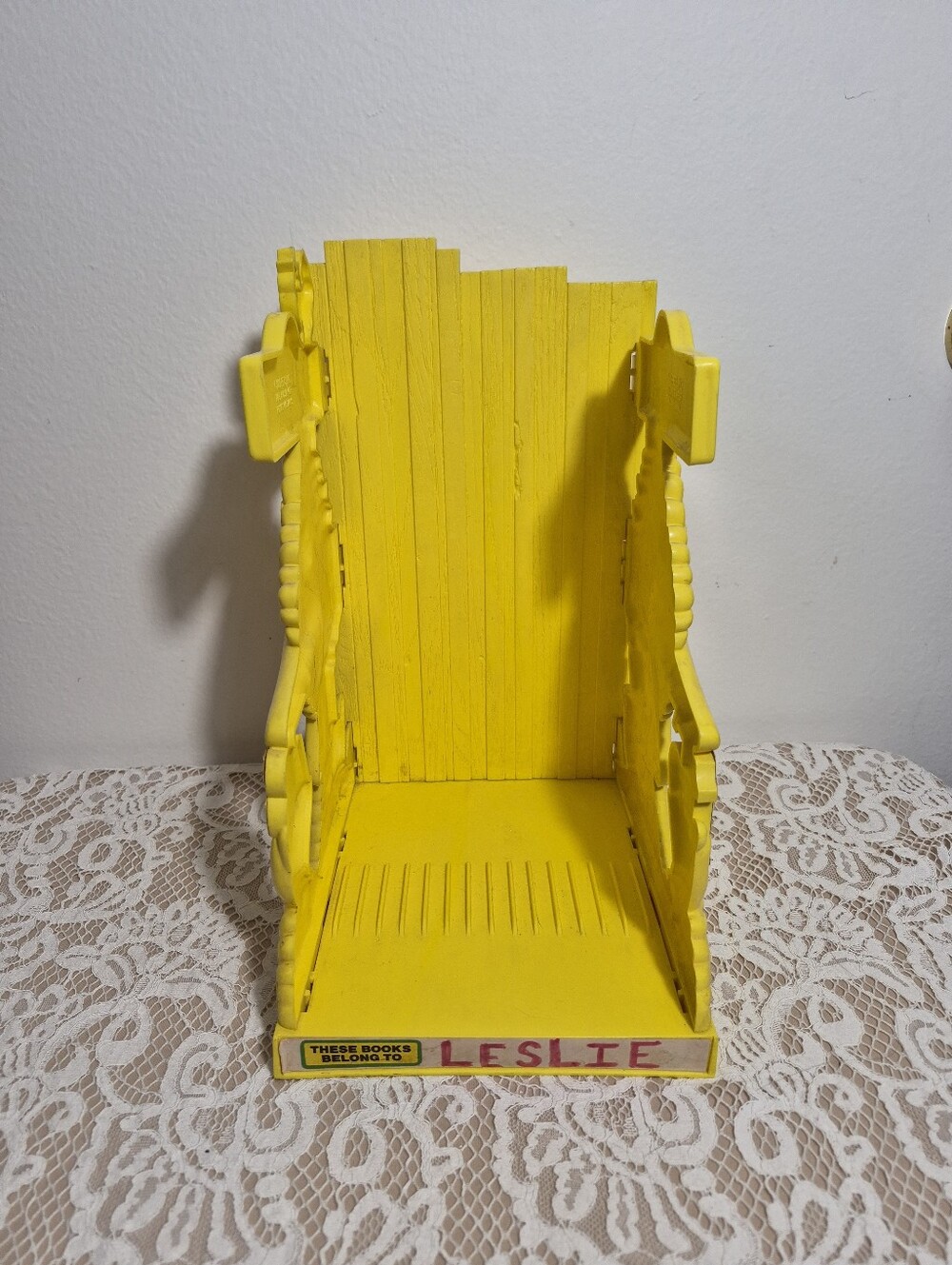 Big Bird Book Rack - Picture 2 of 11